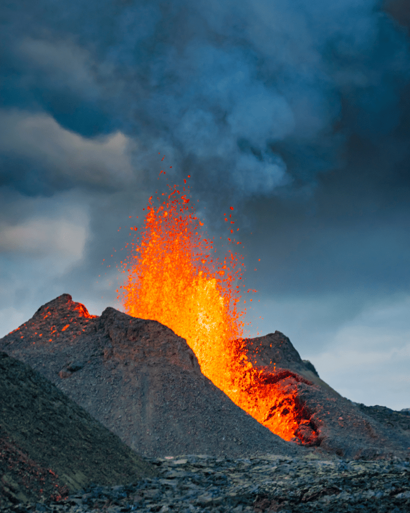 sol volcan apparition roche