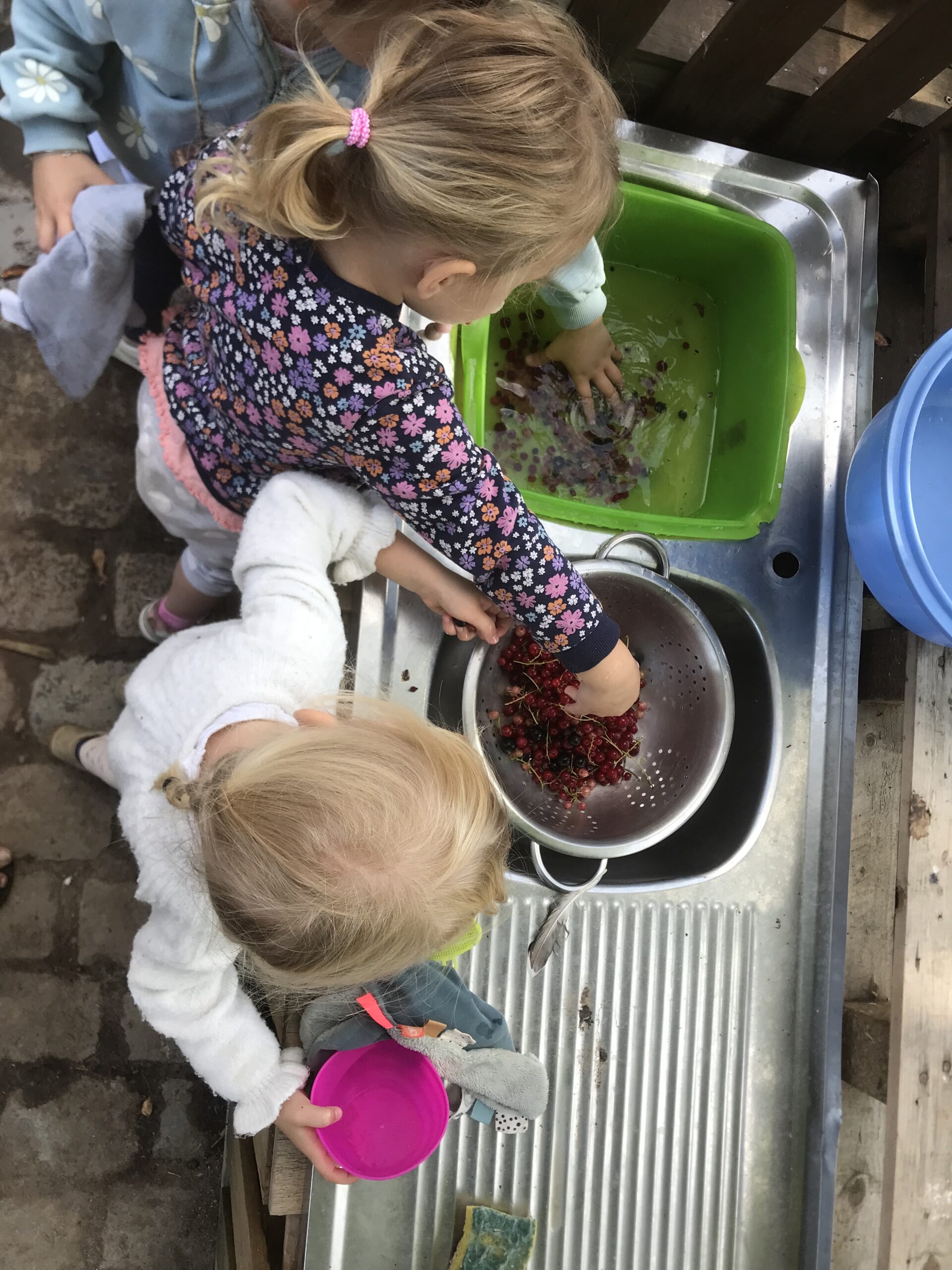 Mud kitchen DIY