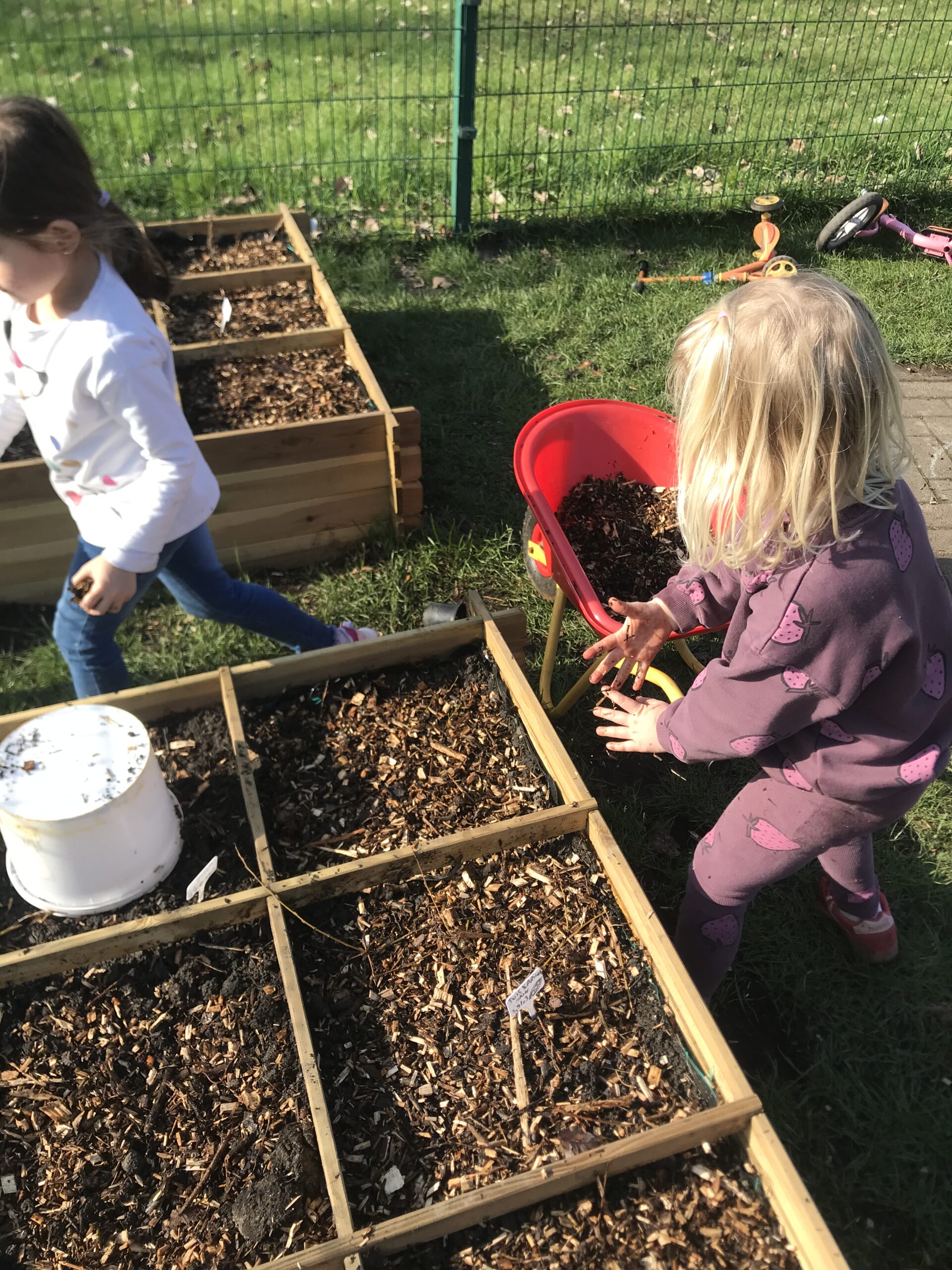 Calendrier et Semis de printemps au Potager de l'&eacute;cole
