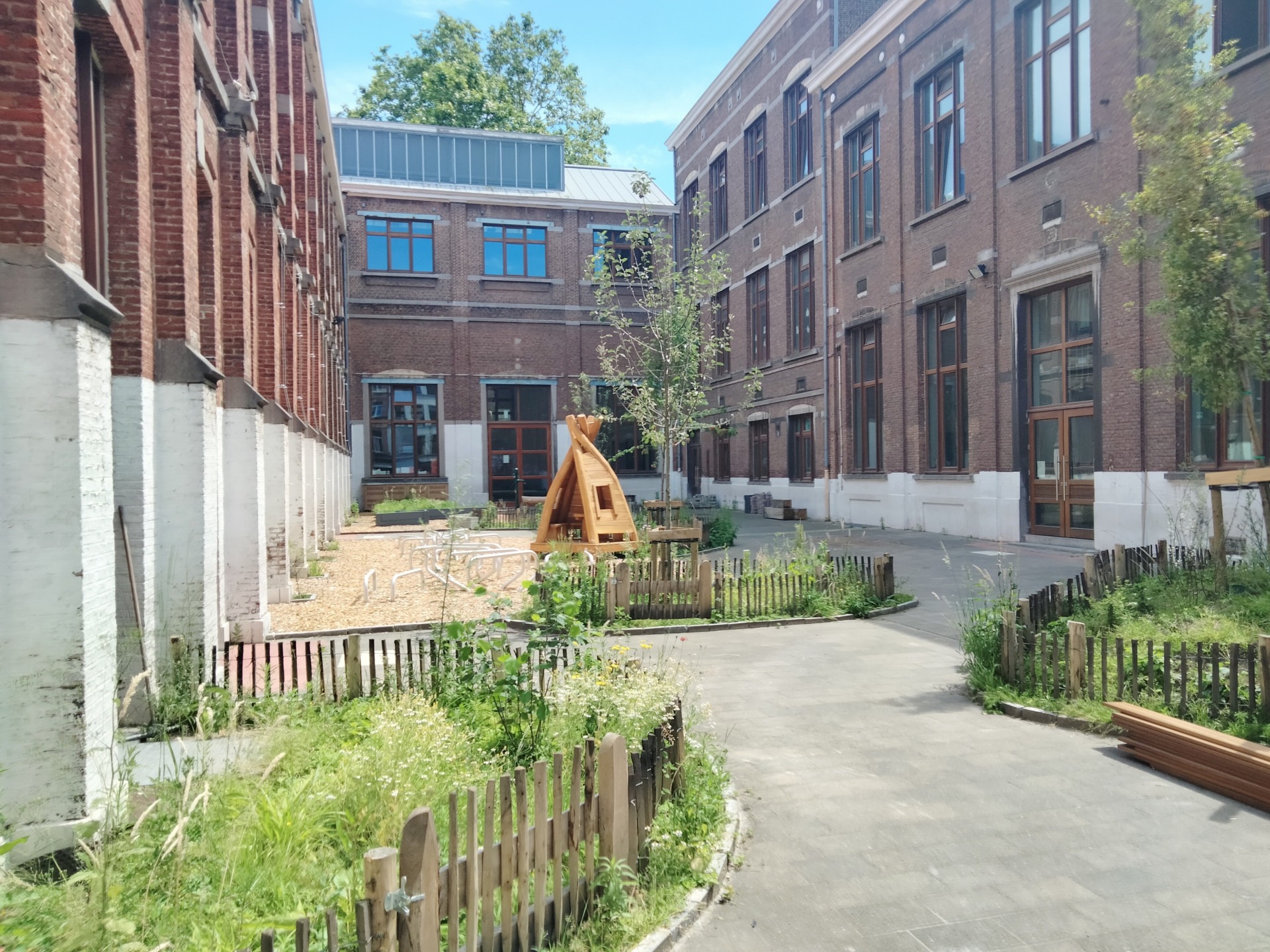 école verte cours oasis végétalisée Bubble brussel